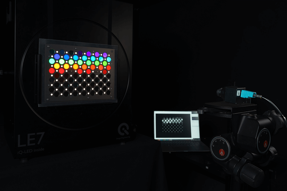 LE7 is used to illuminate transparent charts