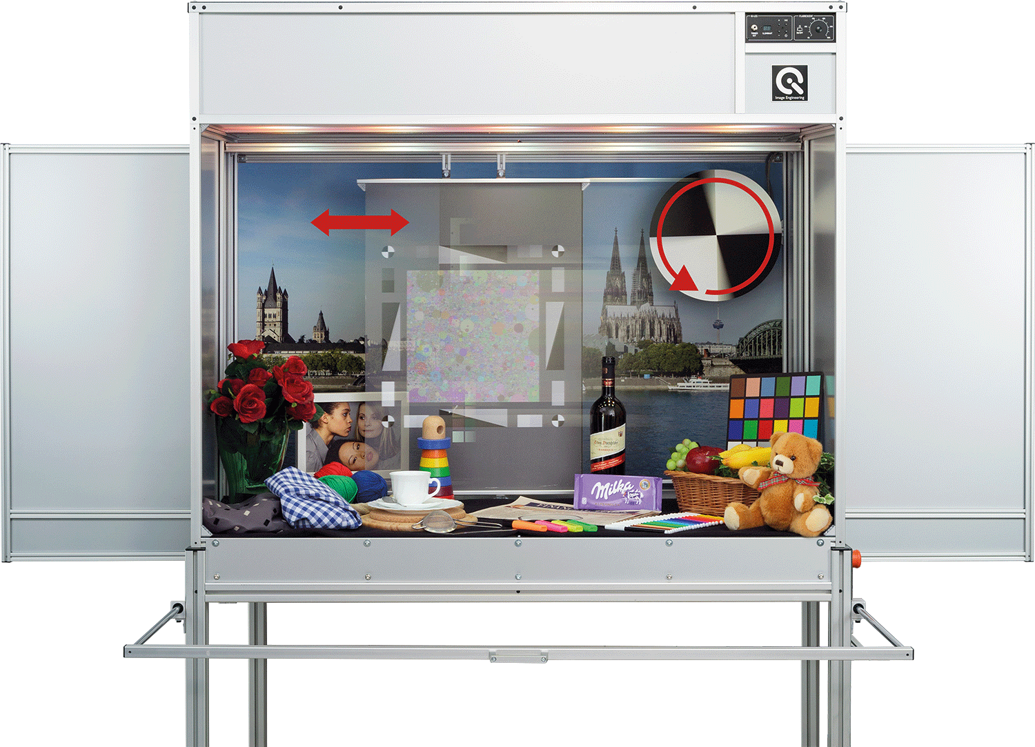 lightSTUDIO-LM with iQ-LED and moving targets